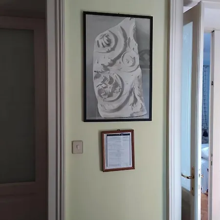 Deco 트리에스테
